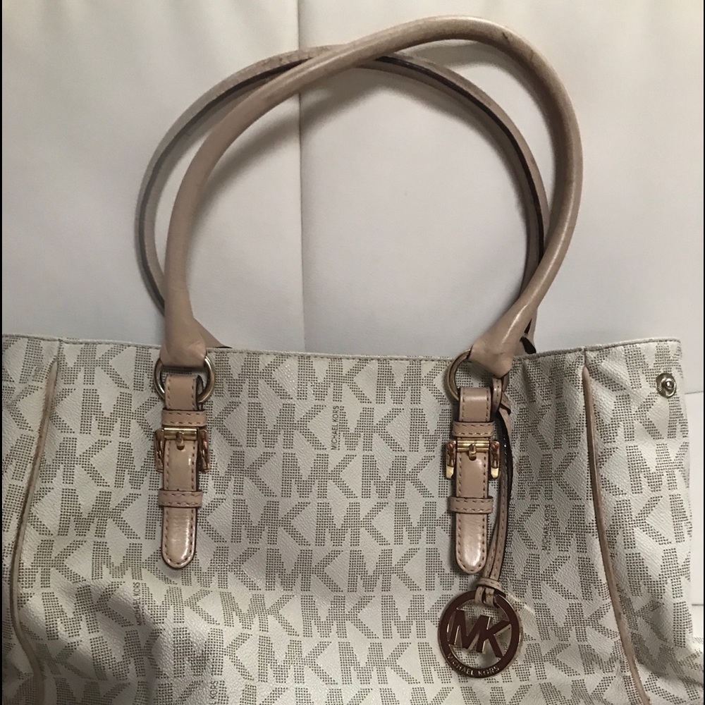 Michael Kors bag